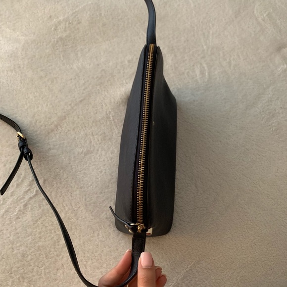 SOLD ON MERCARI - Kate Spade Crossbody - Picture 6 of 8
